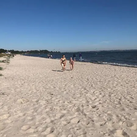 Kur-pur Eine Mit Sauna Und Garten