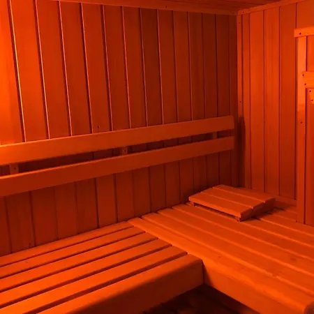 Kur-pur Eine Mit Sauna Und Garten * هوسوم