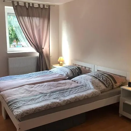 Appartement Kur-pur Eine Mit Sauna Und Garten