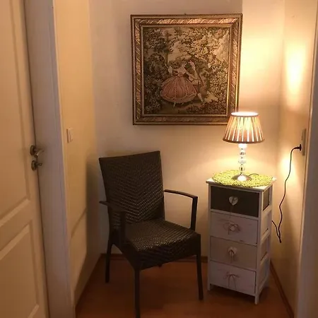 Apartment Kur-pur Eine Mit Sauna Und Garten